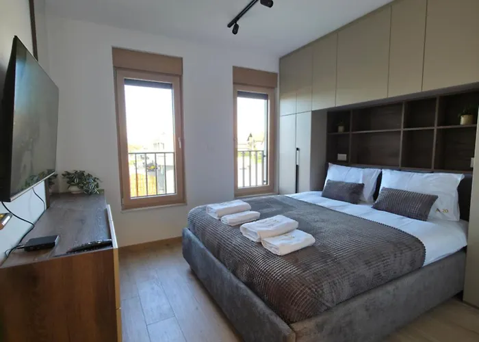 Διαμέρισμα A20 & Free Parking *